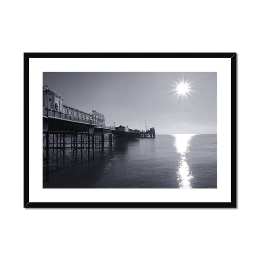 Brighton Palace Pier Framed Fine Art Print - Pixel Gallery